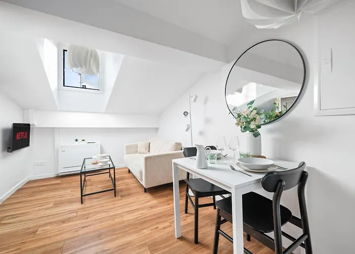 Vieux - Dernier Etage Climatise شقة
